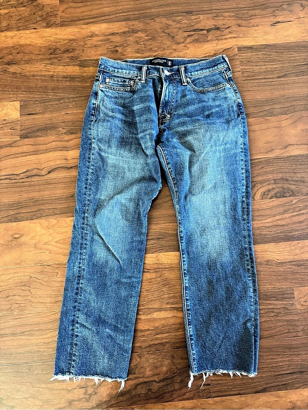Men’s Abercrombie & Fitch Signature Stretch Athletic Straight Jeans dark wash